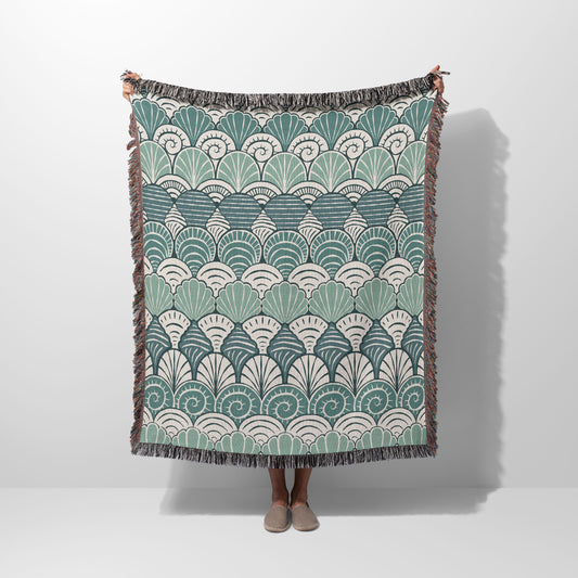 Blue Seashell Pattern Woven Blanket