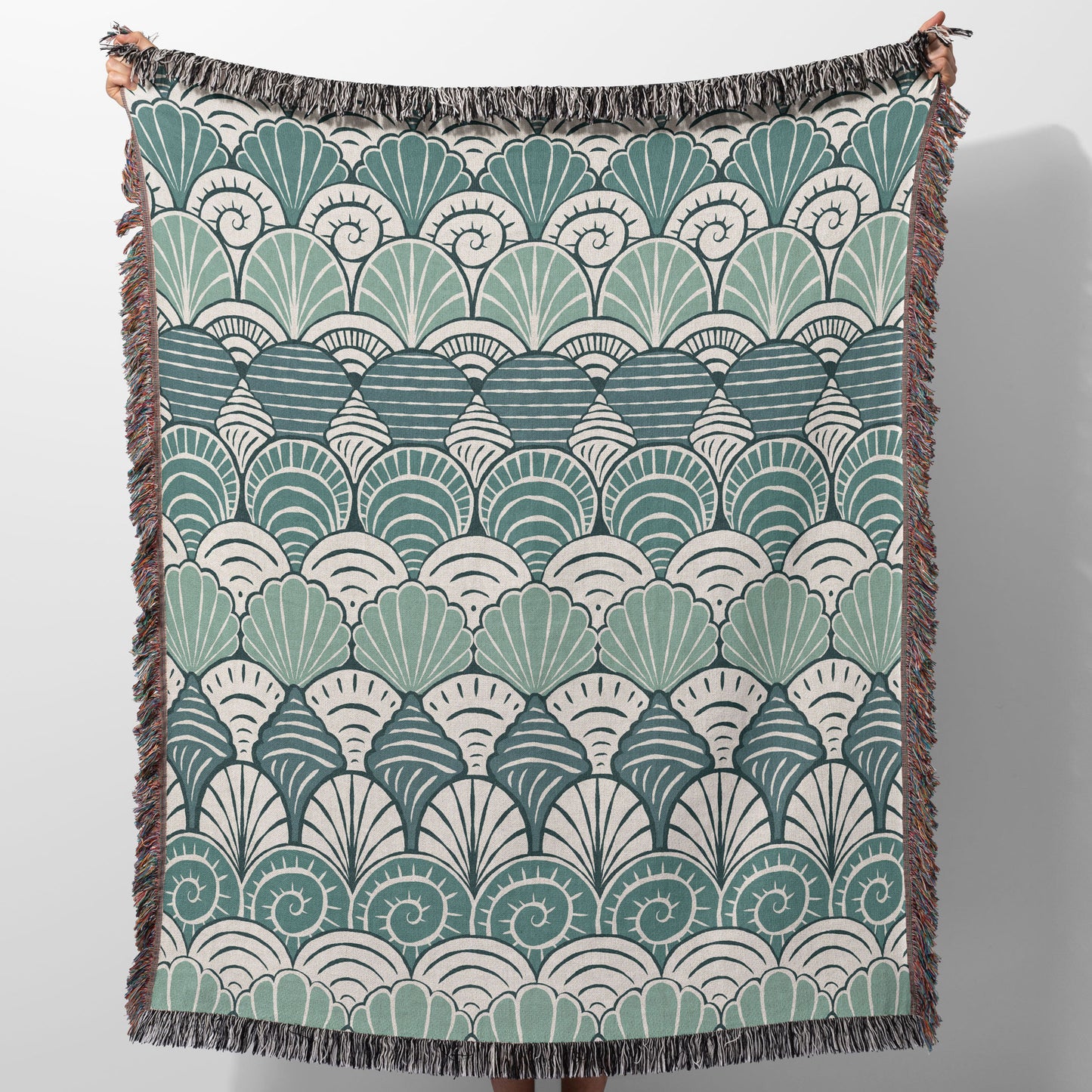 Blue Seashell Pattern Woven Blanket