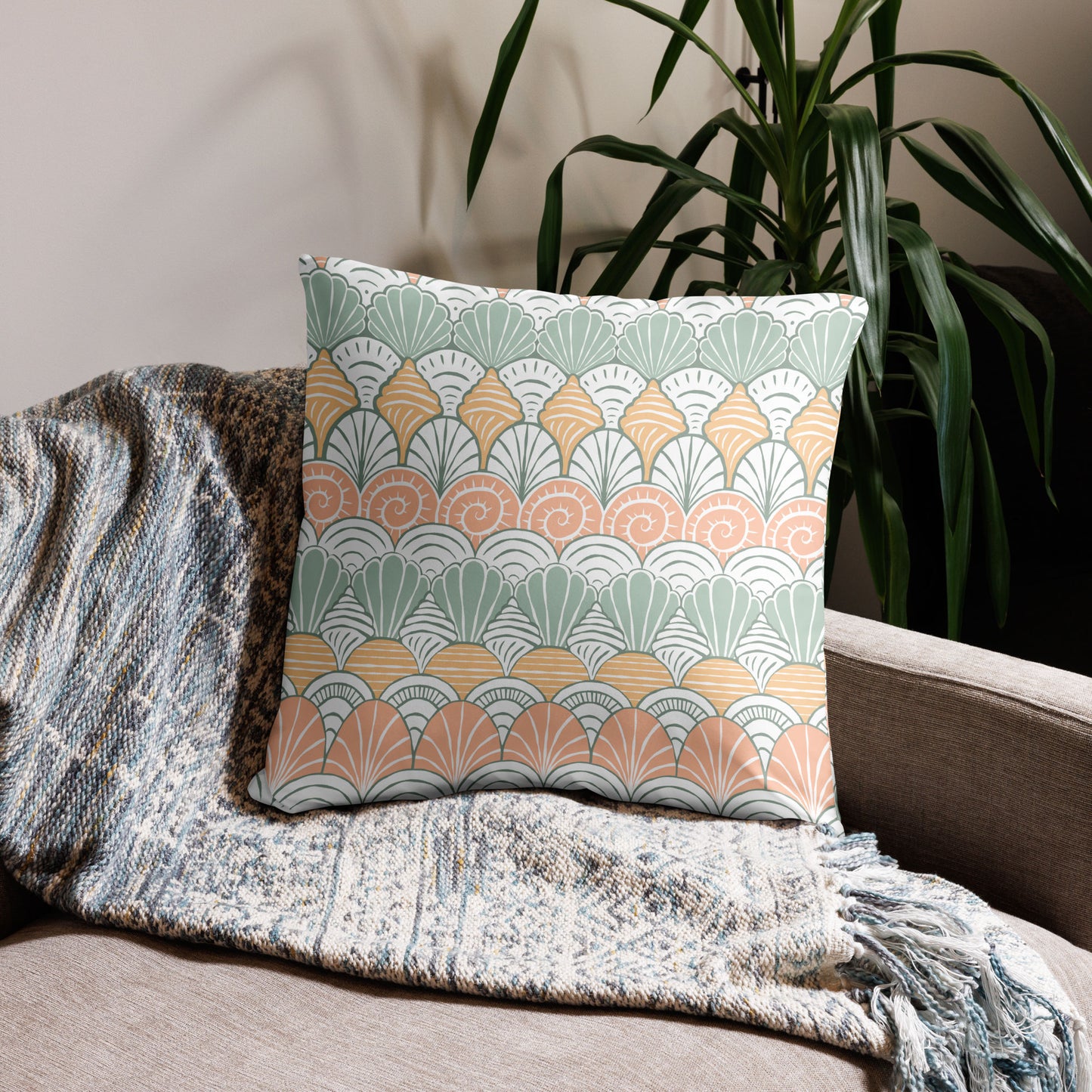 Seashell Pattern Throw Pillow