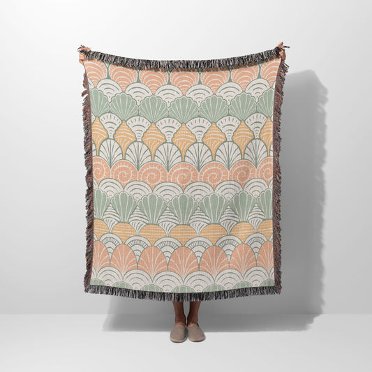 Seashell Pattern Woven Blanket